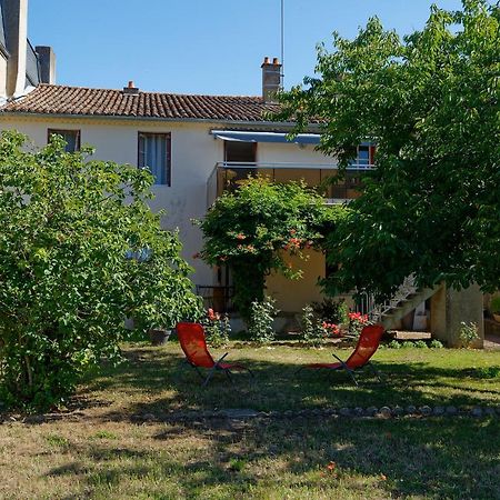 Les Chambres De La Vallee Argentonnay Bagian luar foto